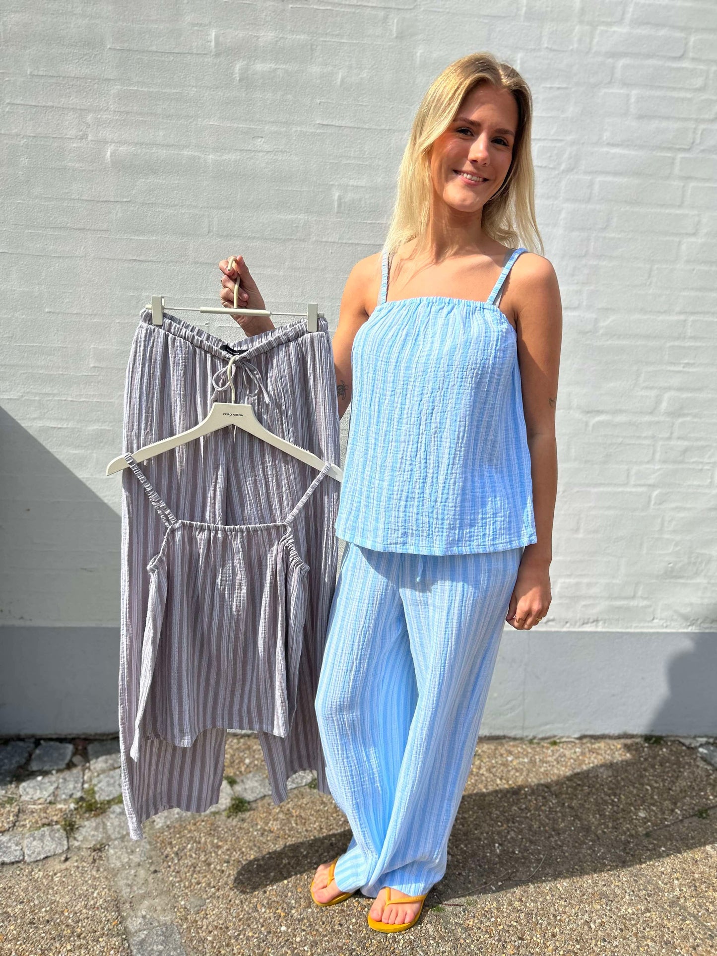 VMNANNA Trousers - Airy Blue