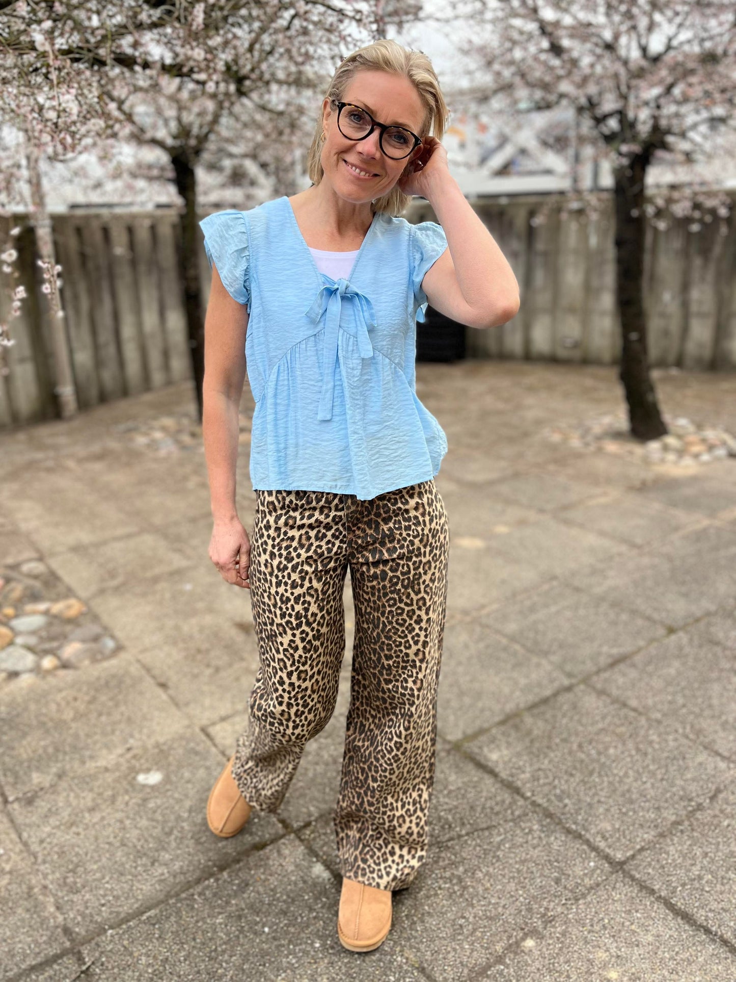 VMFLORA Top - Airy Blue