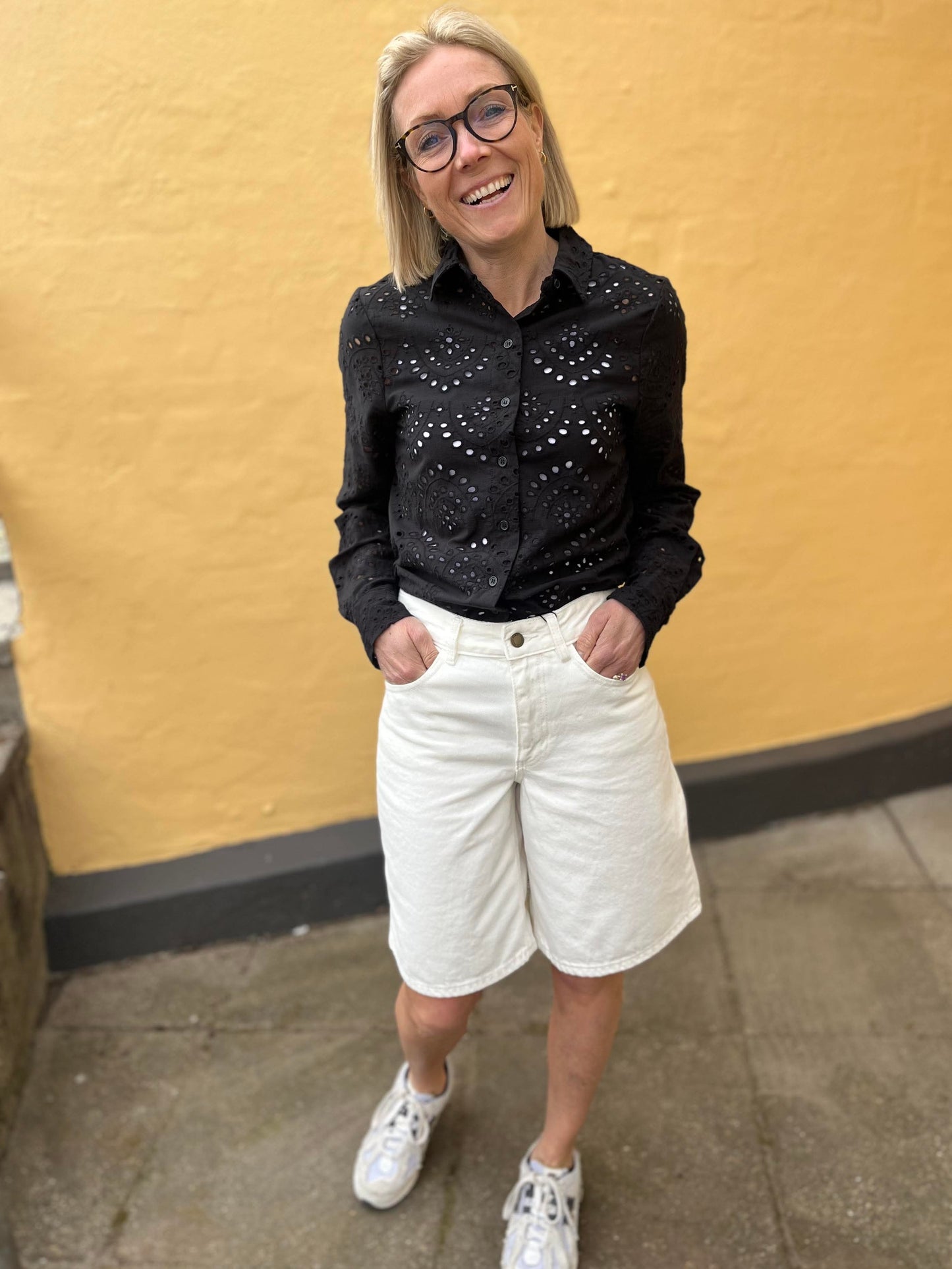 VMSAGE 5 Pockets Shorts - Ecru