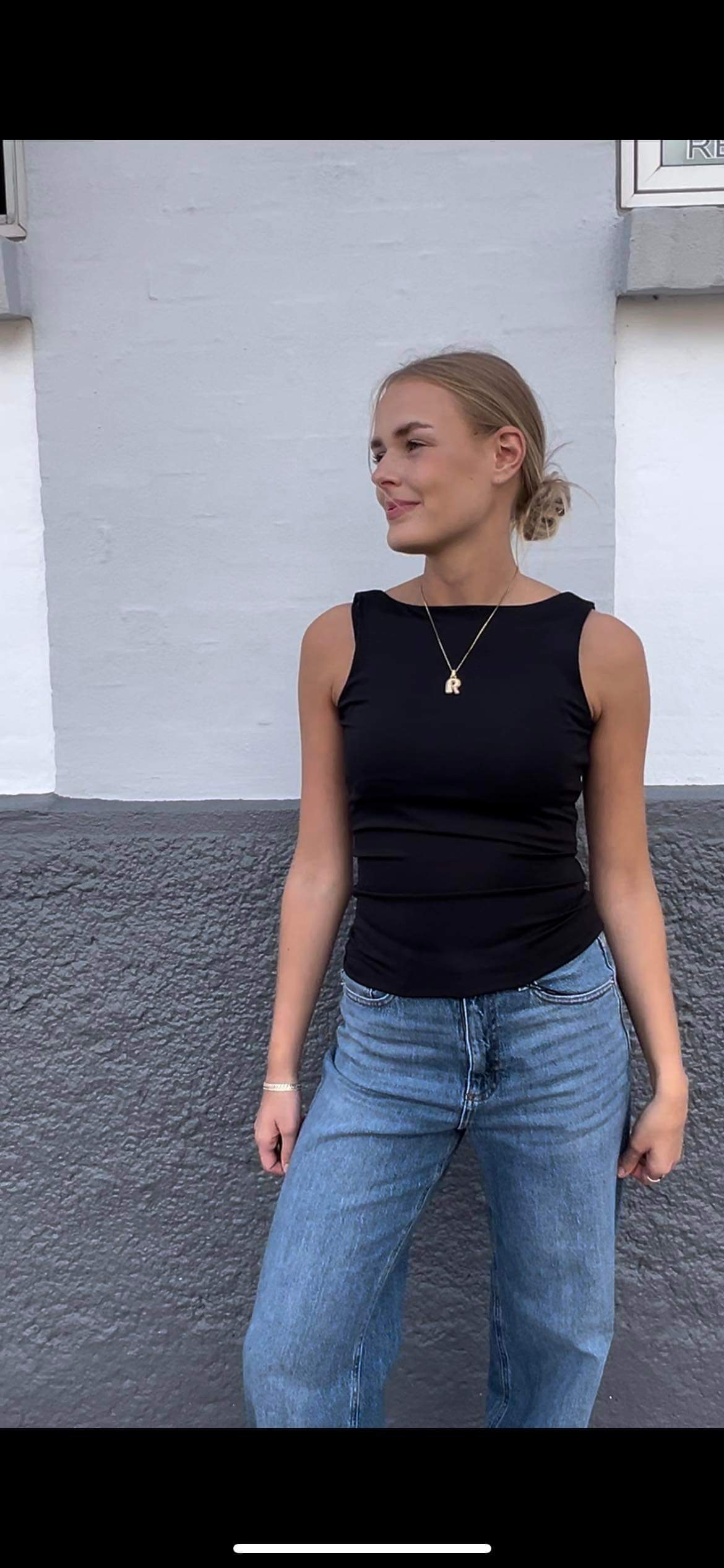VMMILLION Tank Top - Black