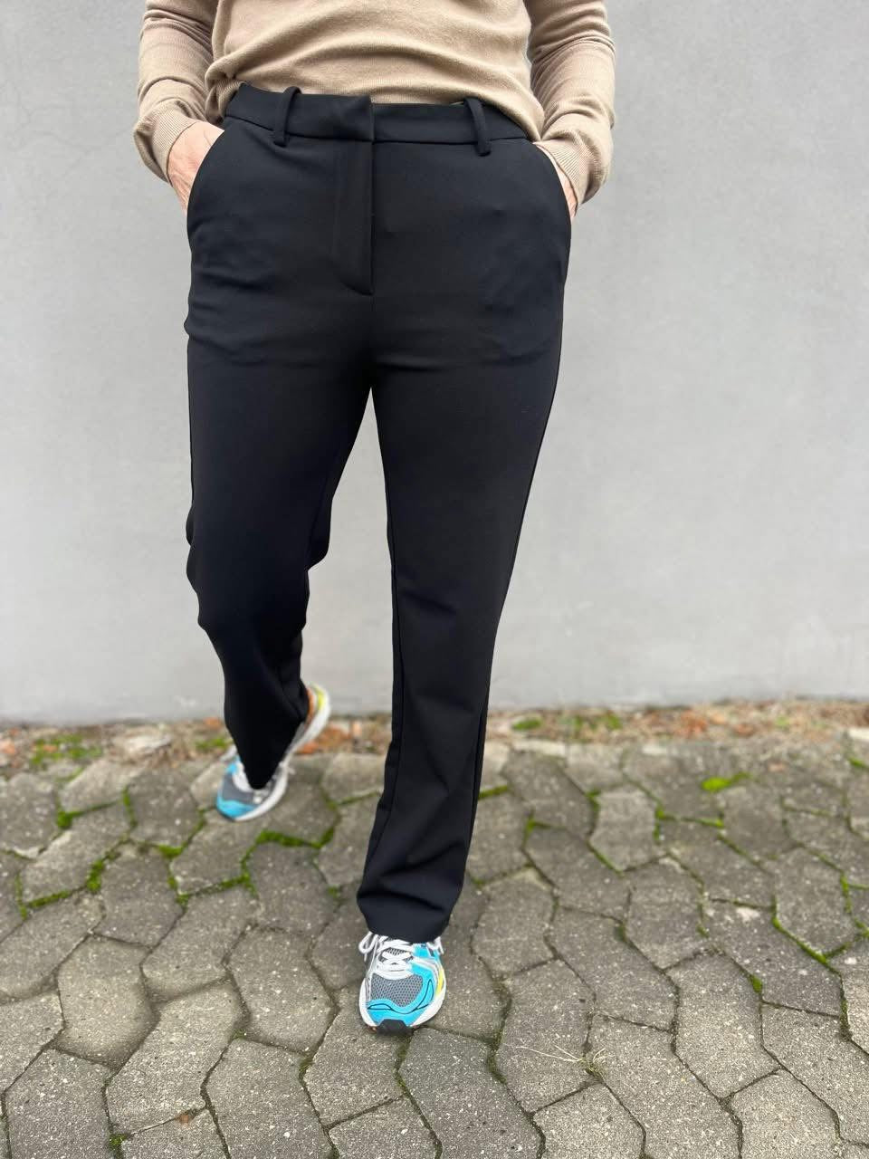 VMZAMIRA Pants - Black