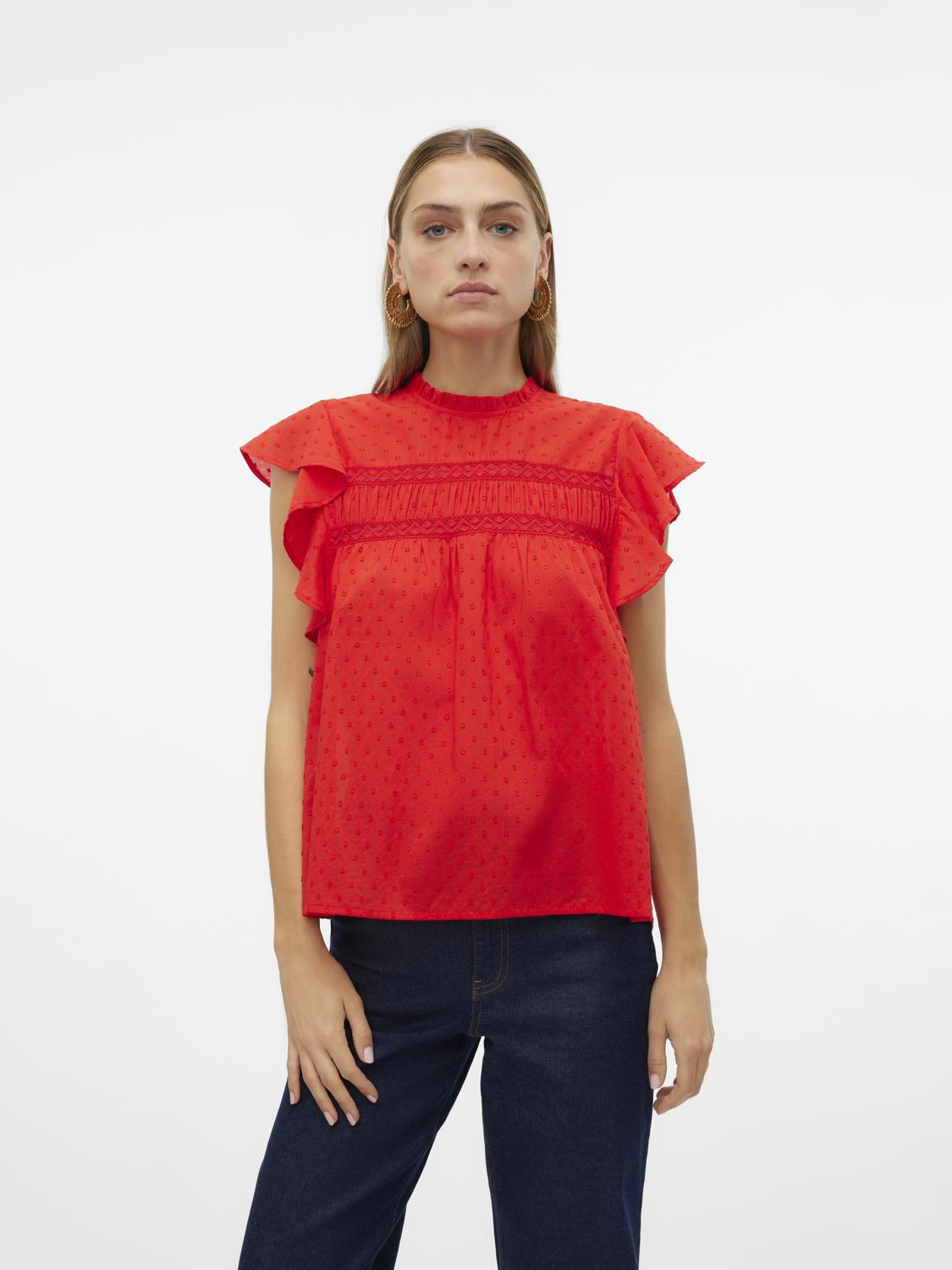 model_shot-front