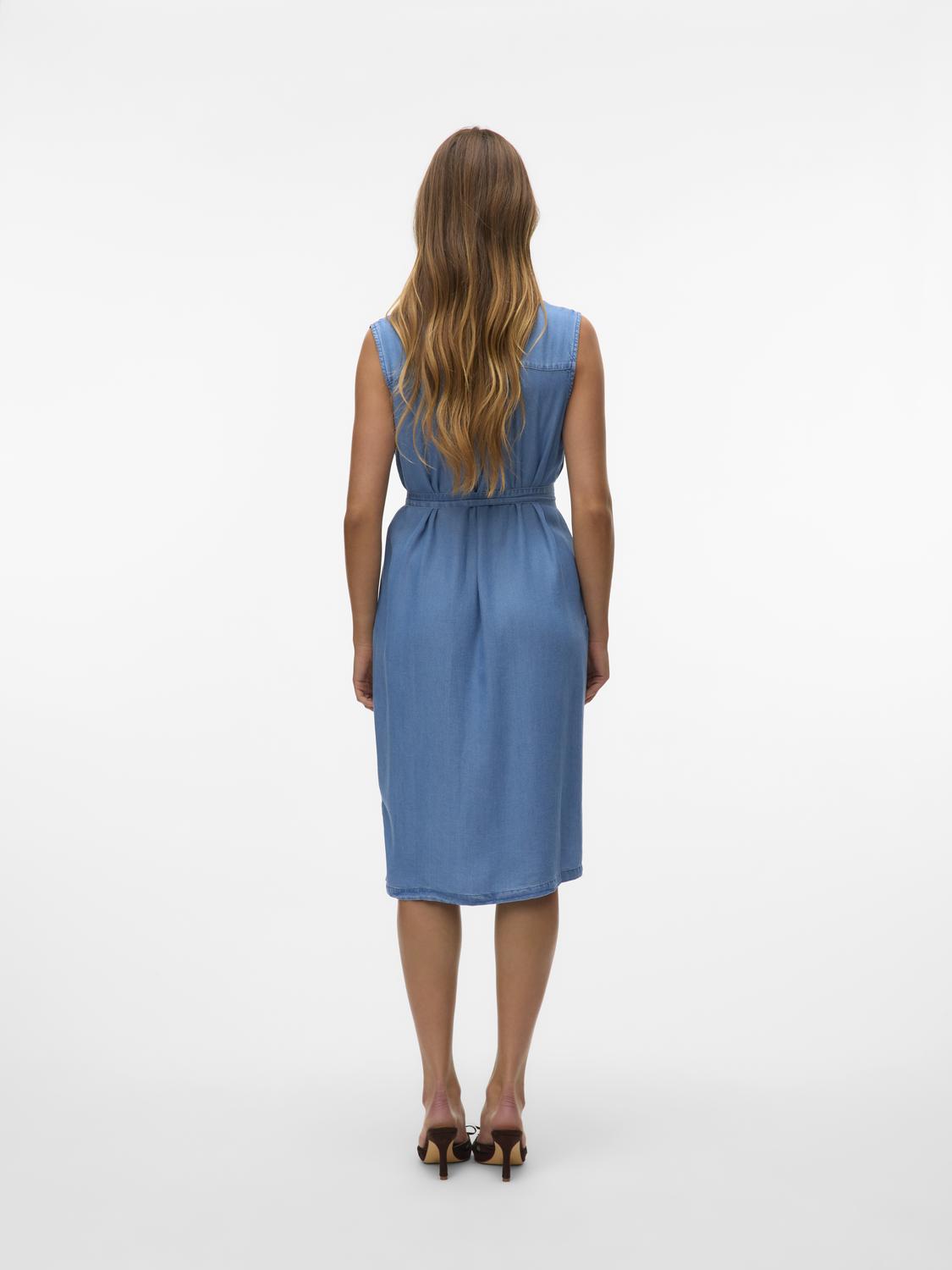 model_shot-back