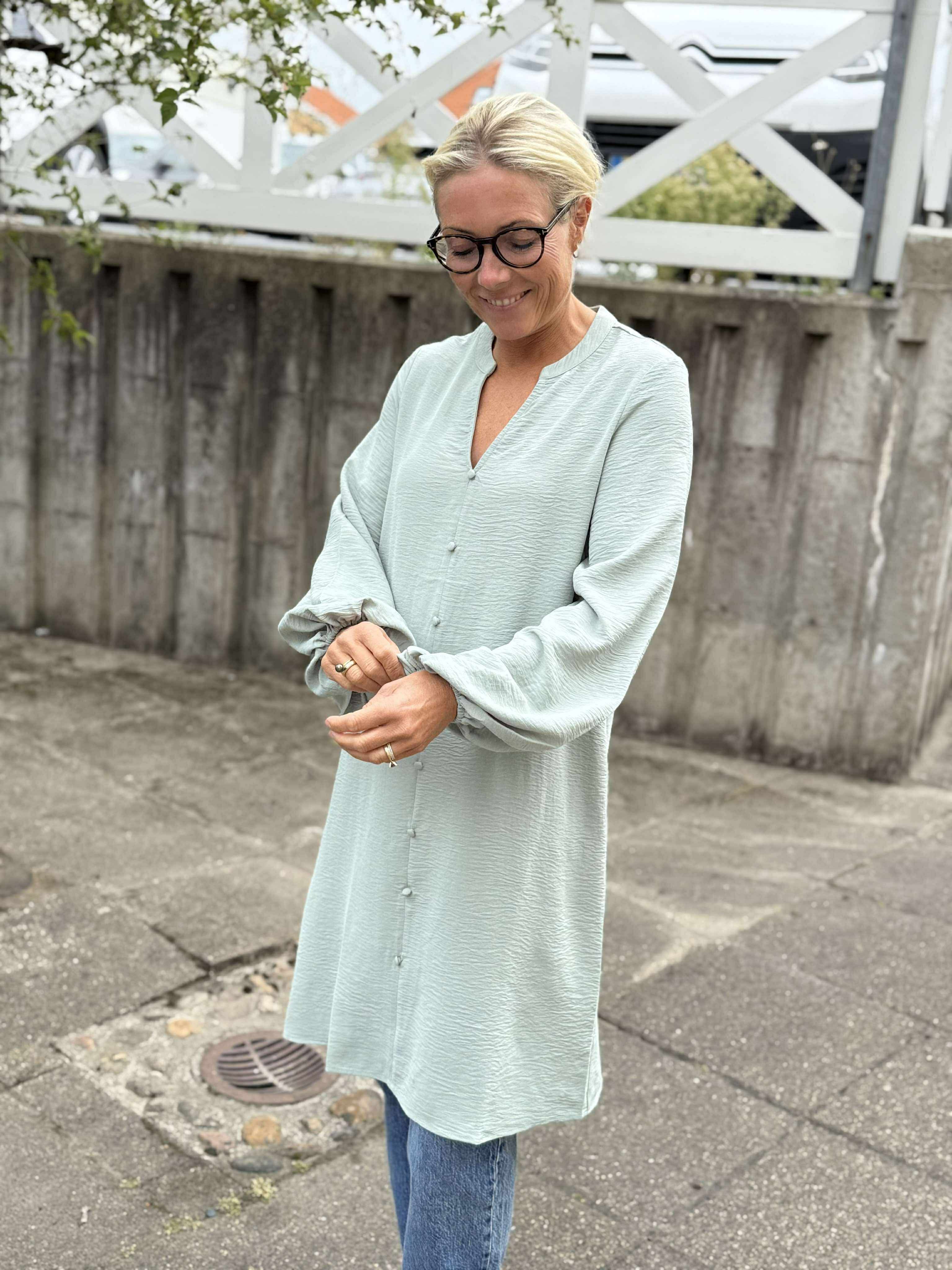 VMALVA Midi Dress - Iceberg Green