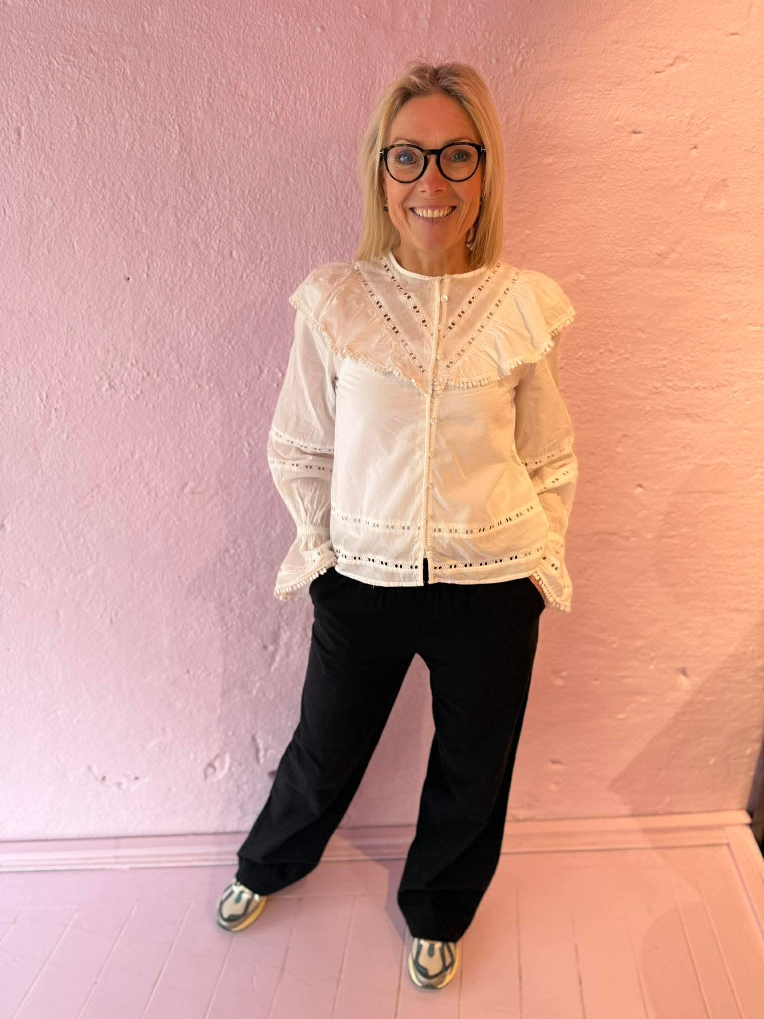 VMKAYA Top - Snow White