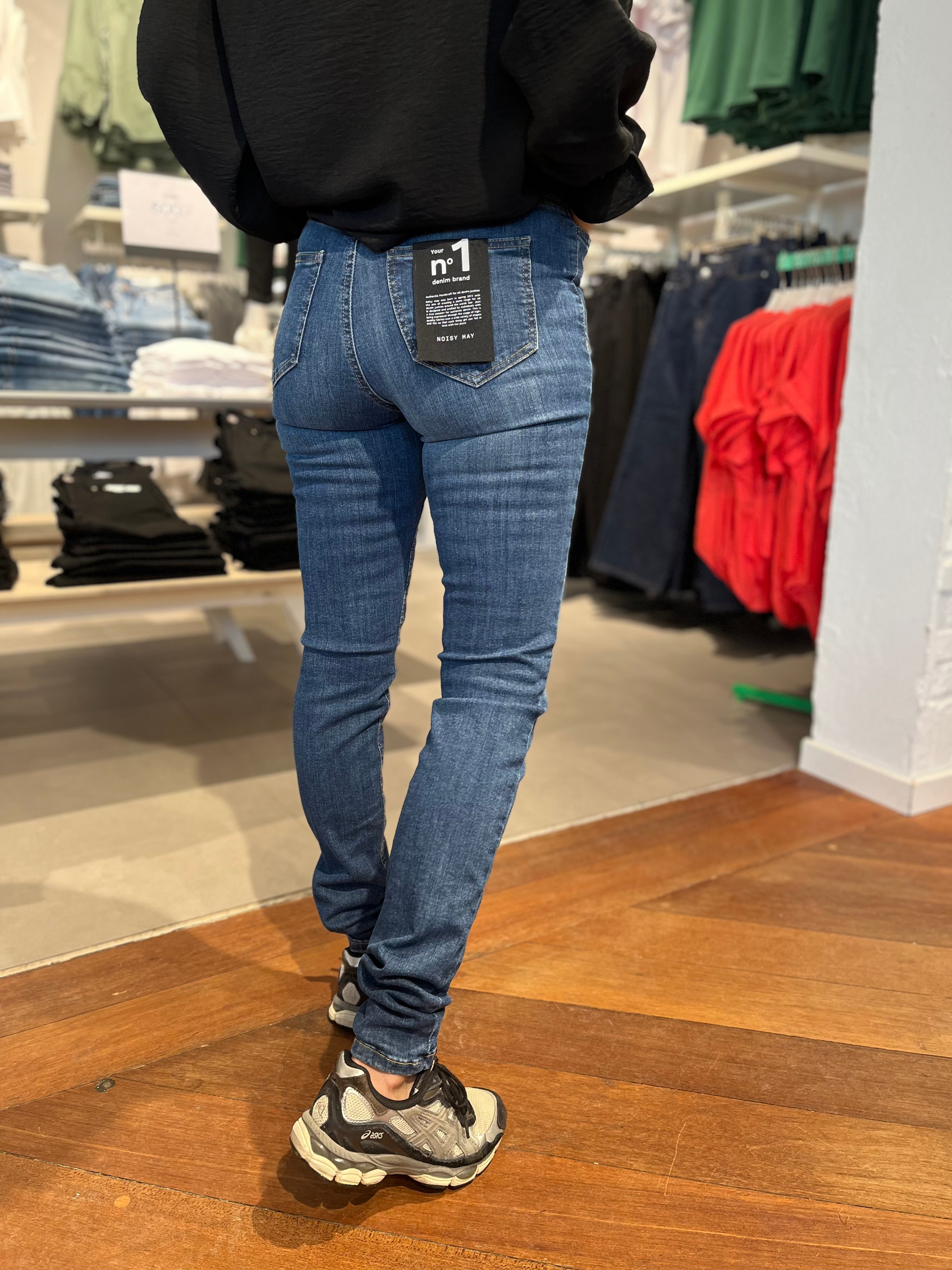 NMSATTY Jeans - Medium Blue Denim