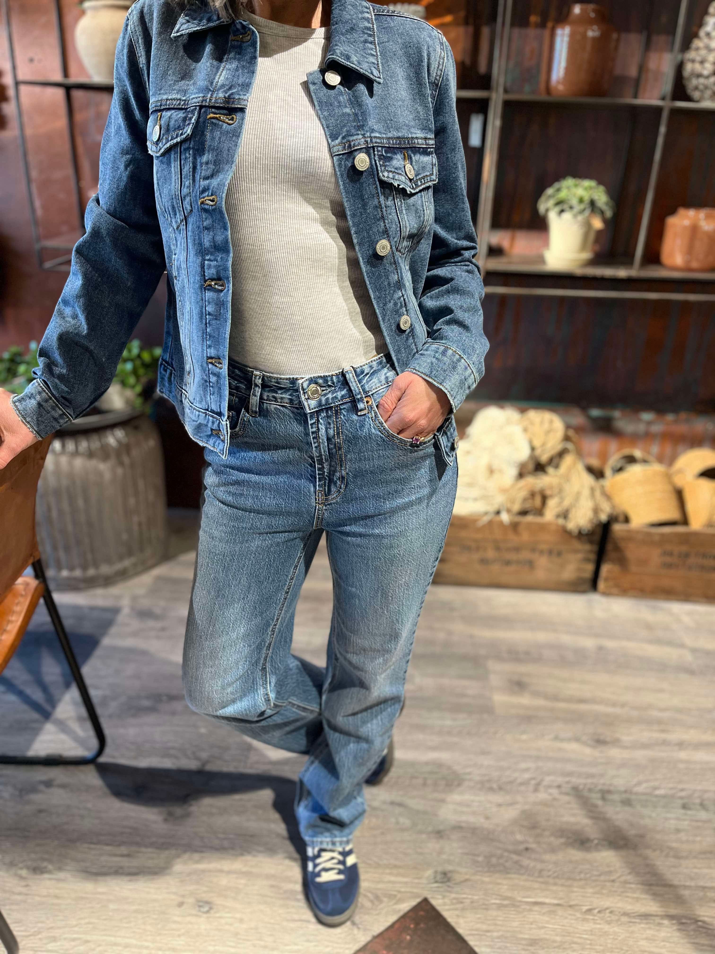 VMTESSA straight jeans - Medium Blue Denim