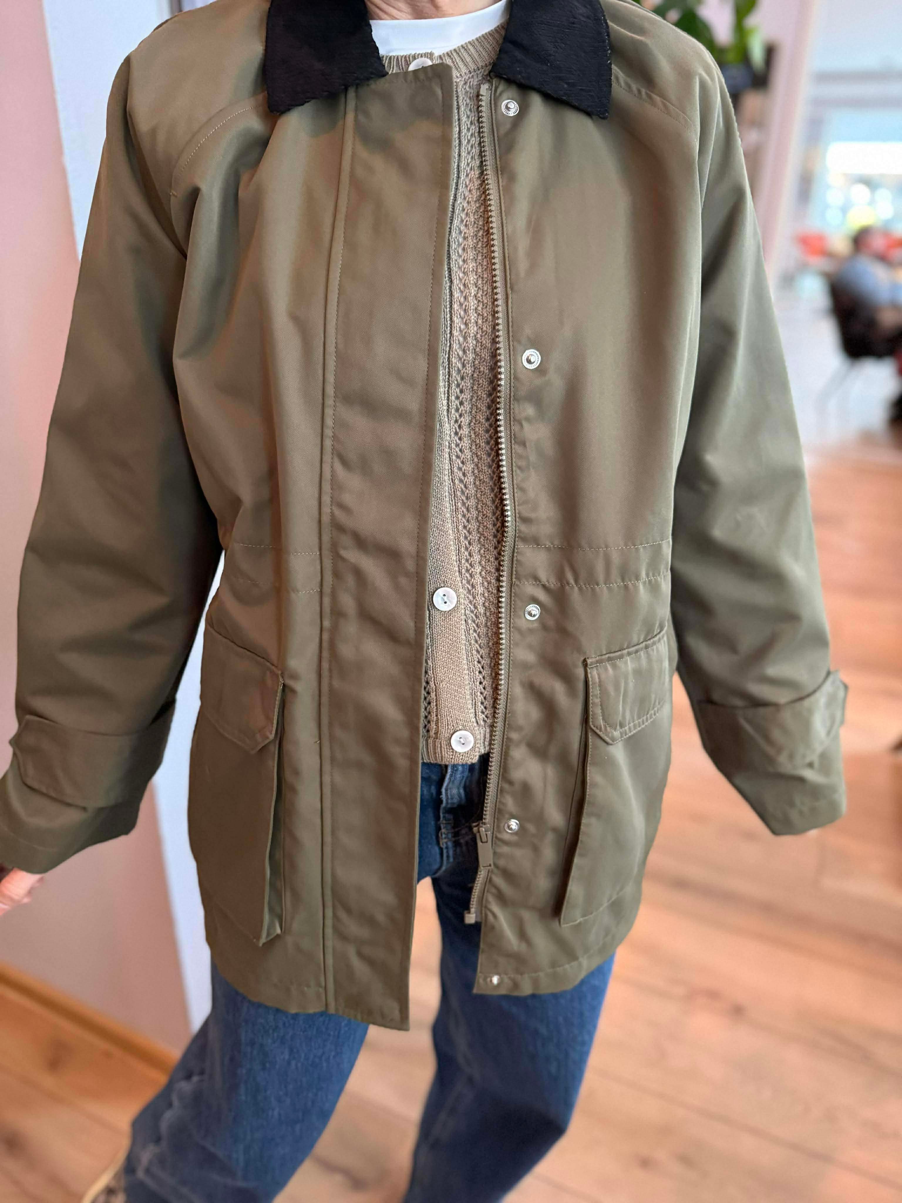 VMANNIKA Jacket - Kalamata