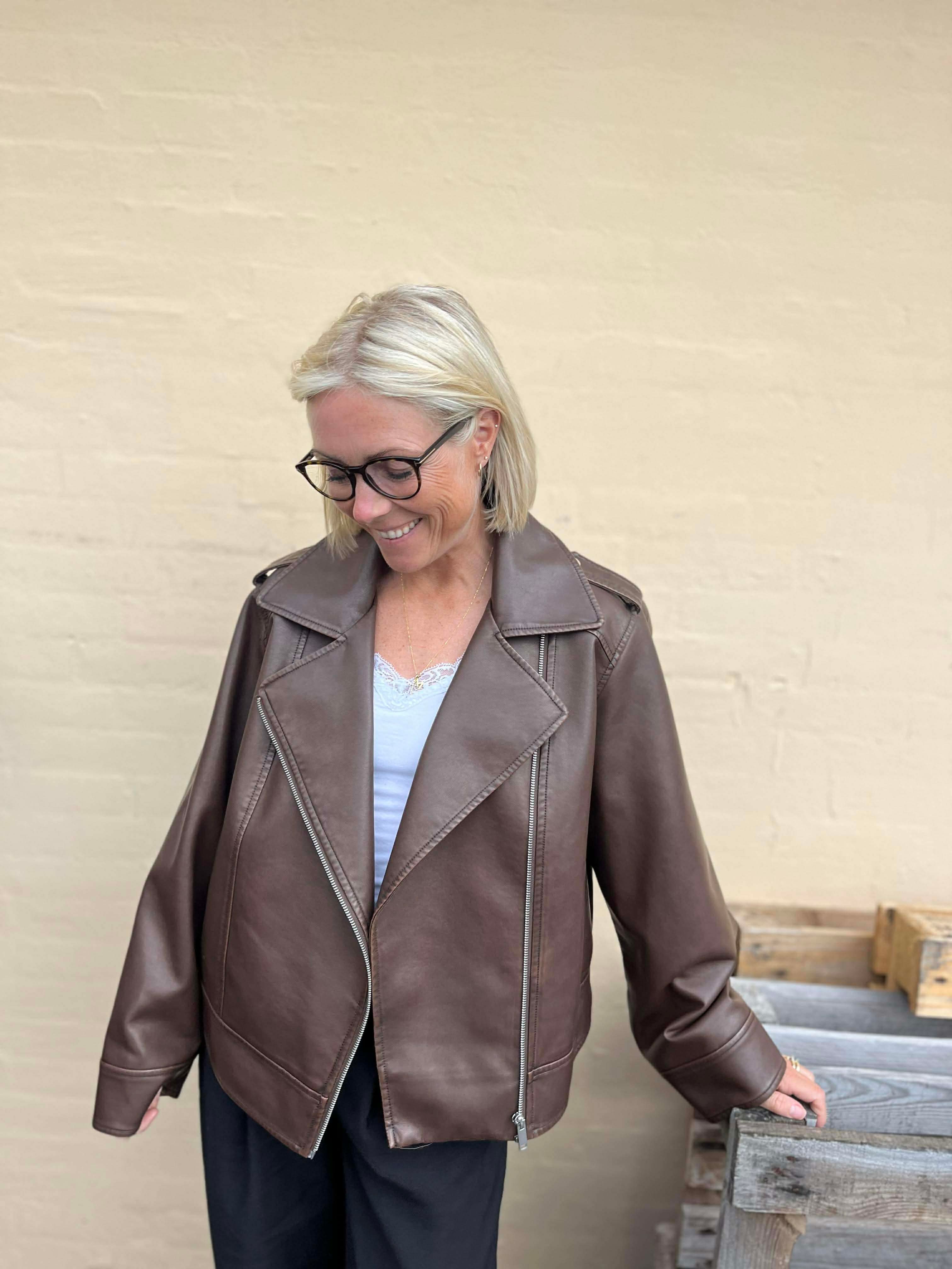 PCJOSIE Biker - Hot Fudge